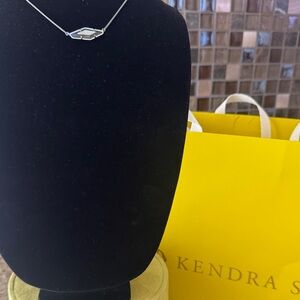 Kendra Scott Silver Pendant Necklace new without tags